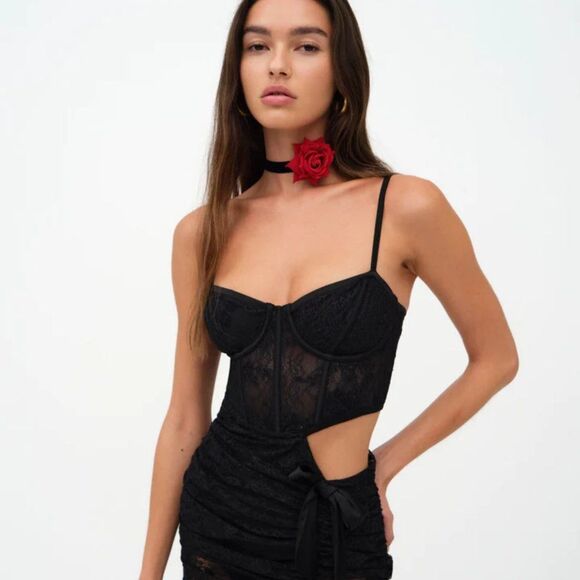 FOR LOVE & LEMONS Regina Cut-Out Mini Lace Dress in Black NWT - Picture 1 of 9